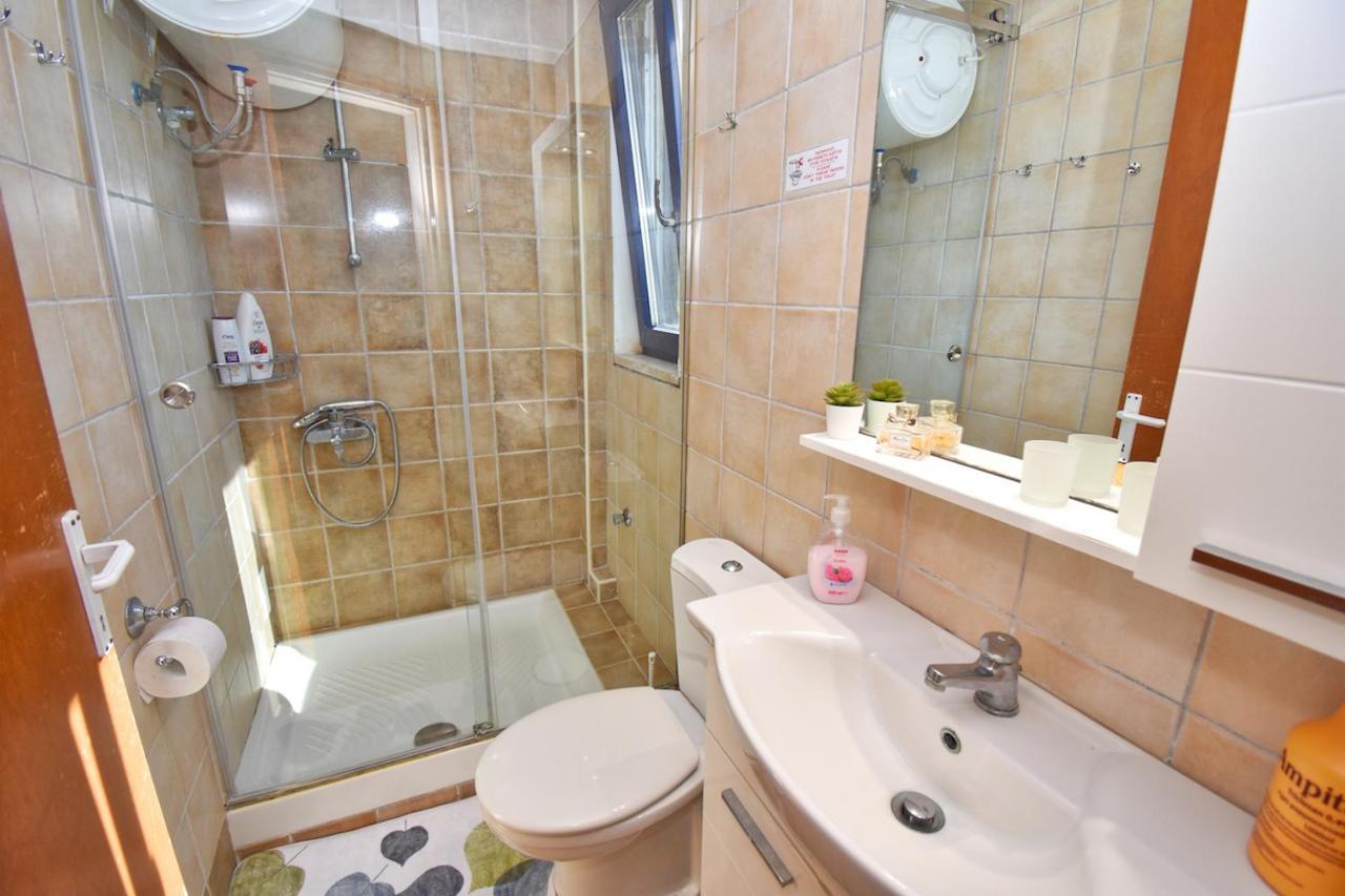 Gouvia - Luxury Suite Bagian luar foto